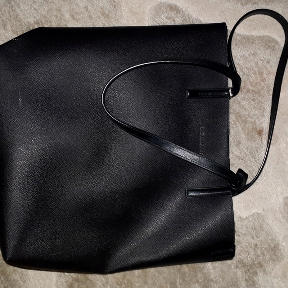 Michael Kors bag - Picture 1 of 2